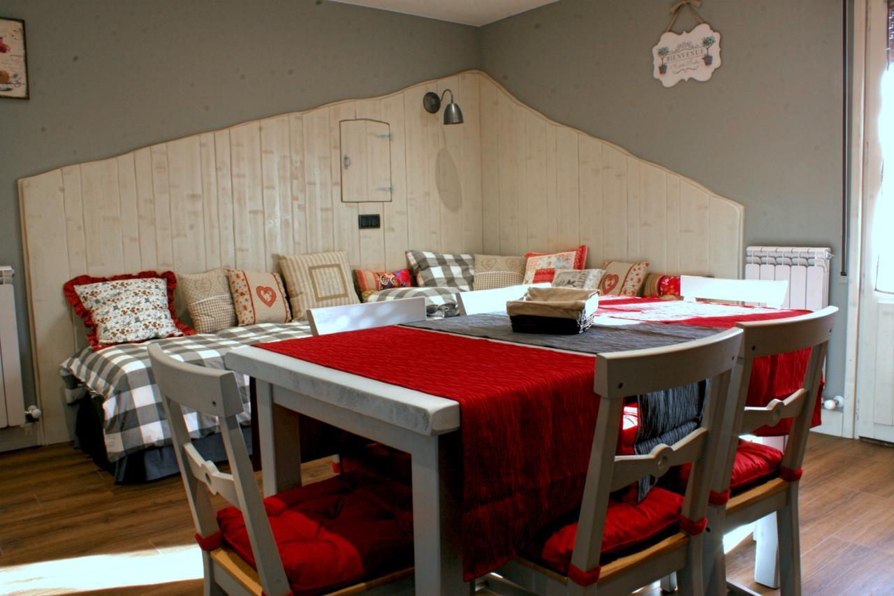 Apartamentos El Rincon De Andrea II Biescas (Aragon) Exterior photo